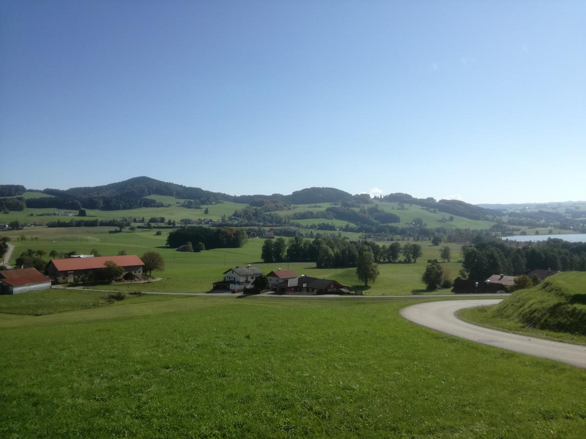Ferienhaus Mitterbauer Oberhofen am Irrsee Eksteriør billede